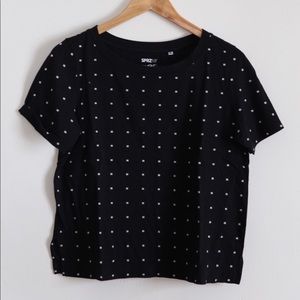 Black and white polka dot t shirt